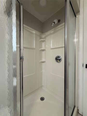 2848 Reese Drive, Sterling Heights, MI 48310