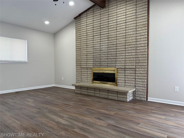 2848 Reese Drive, Sterling Heights, MI 48310