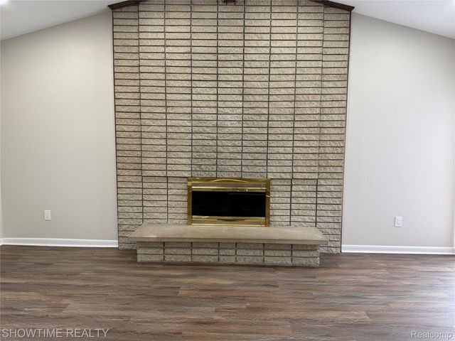 2848 Reese Drive, Sterling Heights, MI 48310