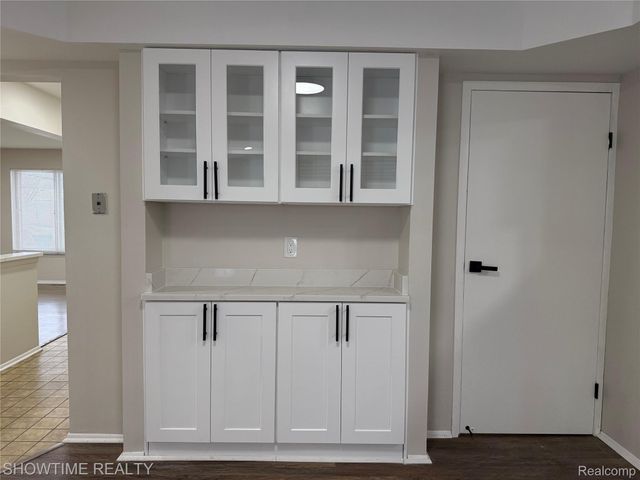 2848 Reese Drive, Sterling Heights, MI 48310