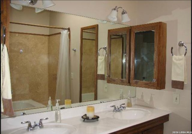 310 County Road 263, Mico, TX 78056