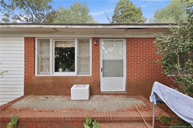 309 Ivan Drive, Fayetteville, NC 28306
