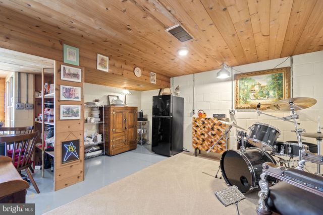 12720 LEE HWY, Washington, VA 22747