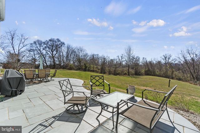 12720 LEE HWY, Washington, VA 22747