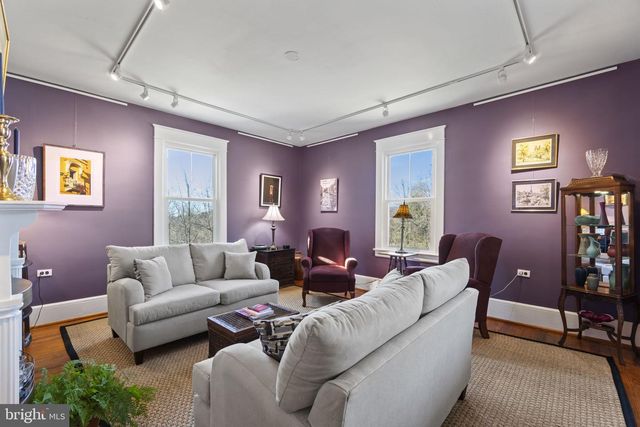 12720 LEE HWY, Washington, VA 22747