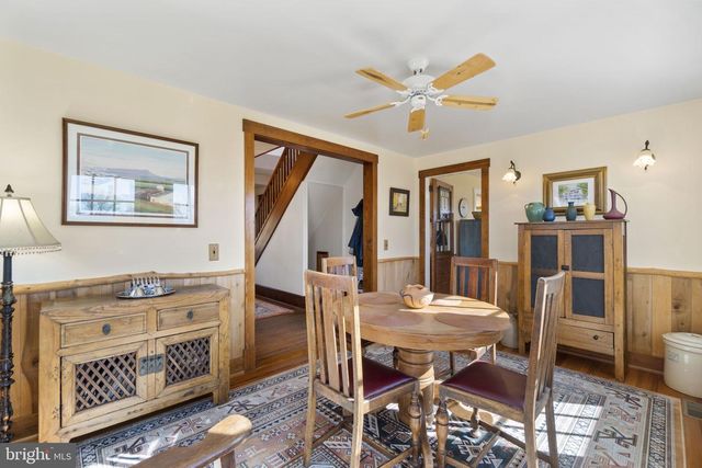 12720 LEE HWY, Washington, VA 22747