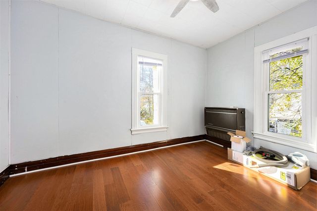 85 Frisbie Avenue, Battle Creek, MI 49037