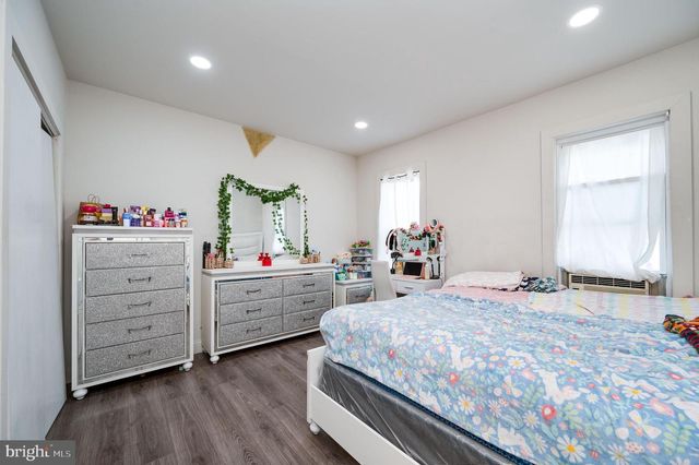 1146 COTTON ST, Reading, PA 19602