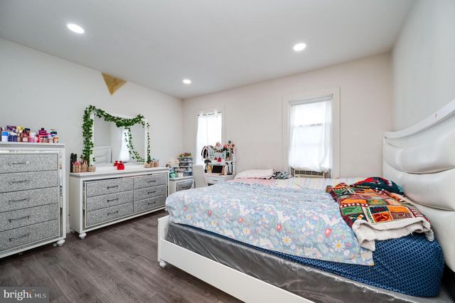 1146 COTTON ST, Reading, PA 19602