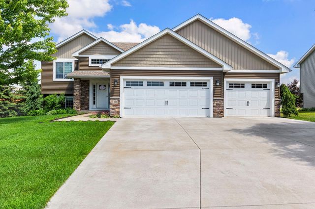 10 8th Avenue SE, Isanti, MN 55040