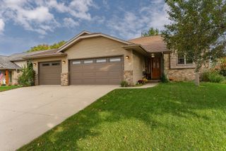 3831 Halling Place SW, Rochester, MN 55902