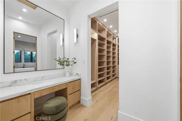 5414 Genesta, Encino, CA 91316
