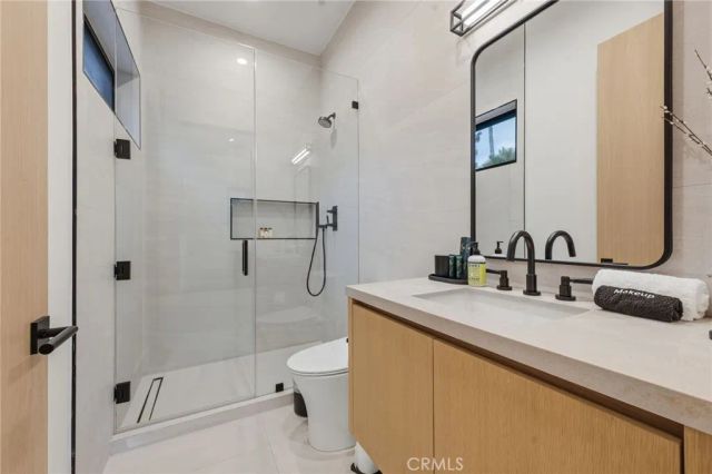5414 Genesta, Encino, CA 91316