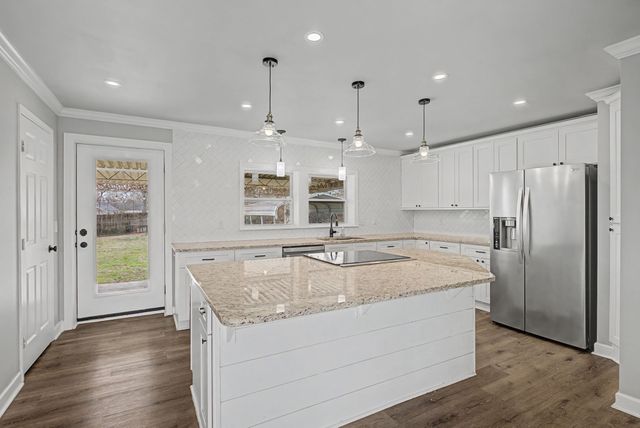 809 Chadwell Dr, Madison, TN 37115