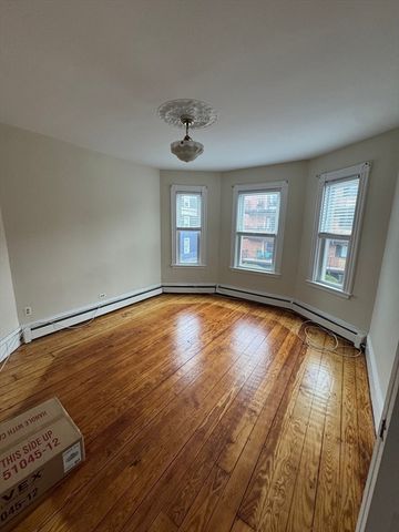 883 E 4th St 2, Boston, MA 02127
