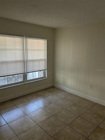 8334 DR MARTIN LUTHER KING JR STREET N, St Petersburg, FL 33702