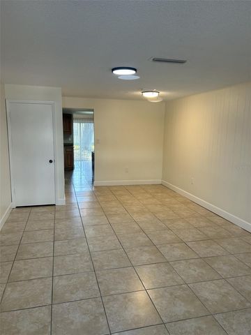 8334 DR MARTIN LUTHER KING JR STREET N, St Petersburg, FL 33702