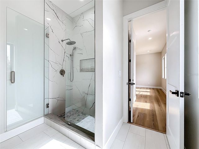 4219 W BAY VIEW AVENUE, Tampa, FL 33611