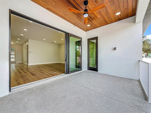 4219 W BAY VIEW AVENUE, Tampa, FL 33611