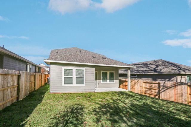 1651 Shae Oak Lane, Conroe, TX 77304