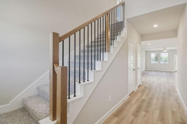 1651 Shae Oak Lane, Conroe, TX 77304