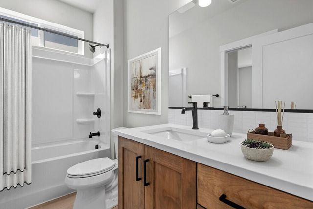 1446 NE Whistle Way, Prineville, OR 97754