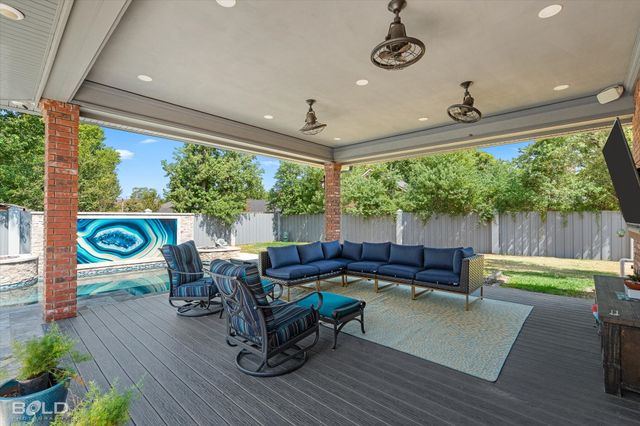 18 Dover Circle, Bossier City, LA 71111