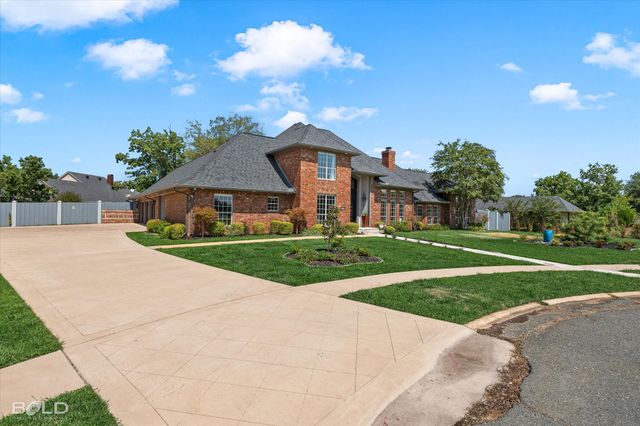 18 Dover Circle, Bossier City, LA 71111