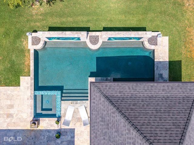 18 Dover Circle, Bossier City, LA 71111