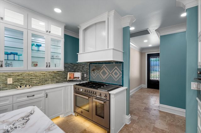 18 Dover Circle, Bossier City, LA 71111