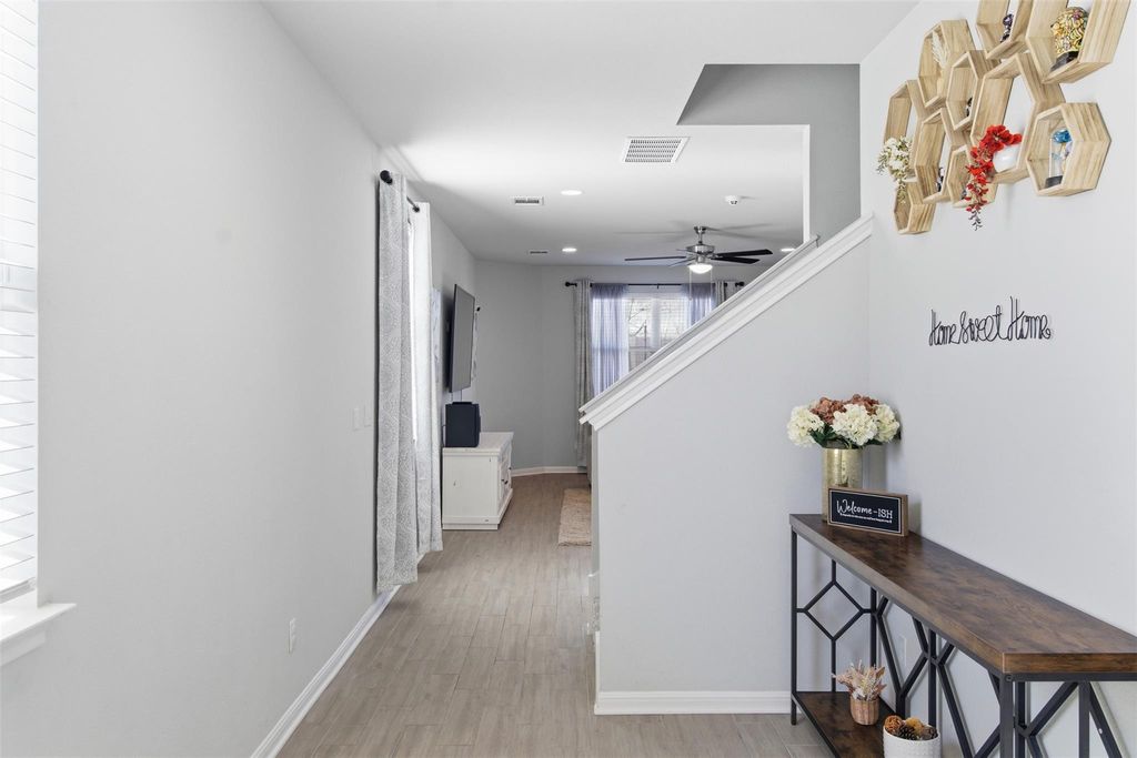 12508 Zenyatta DR, Buda, TX 78610