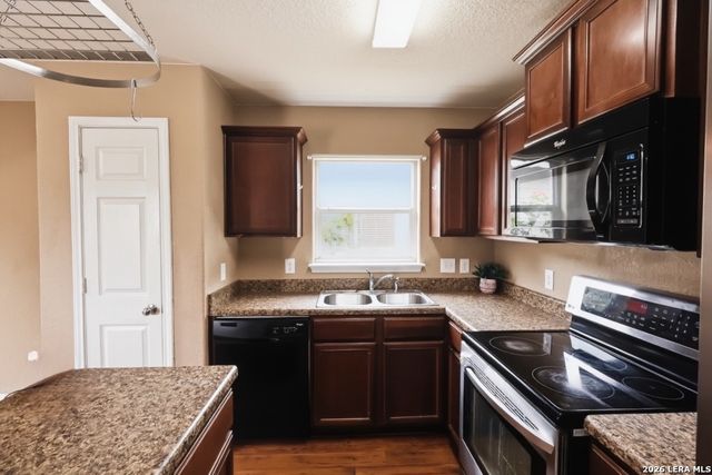 3327 Foster Meadows, San Antonio, TX 78222