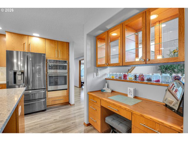 2217 Ne 179TH St F11, Ridgefield, WA 98642