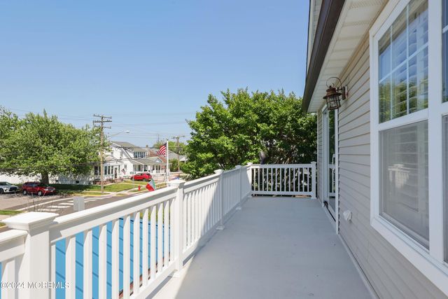 301 16th Avenue, Lake Como, NJ 07719