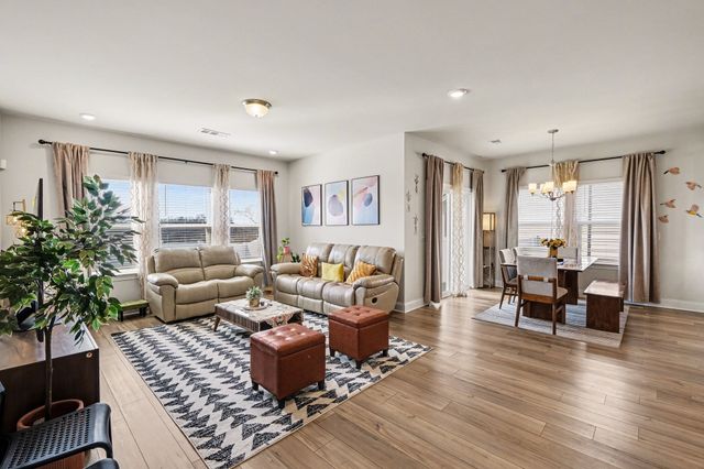 1260 Dutch Peak, Lebanon, TN 37090