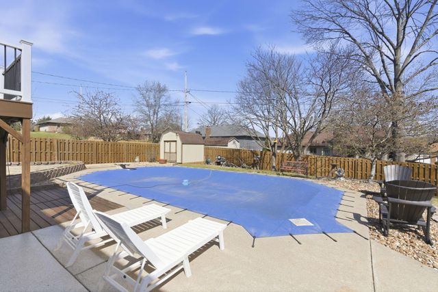 1551 W Pheasant Run Street, Springfield, MO 65810