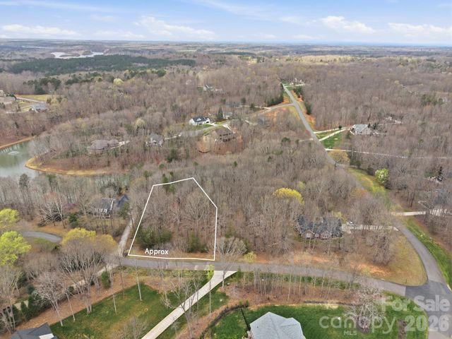 130 Harborgate Drive, Statesville, NC 28625