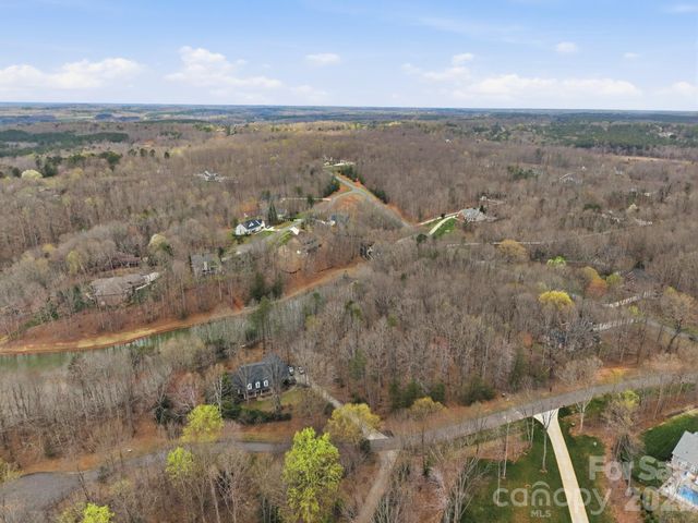 130 Harborgate Drive, Statesville, NC 28625