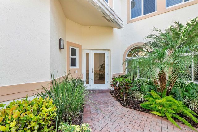 576 W Palm Aire Drive, Pompano Beach, FL 33069