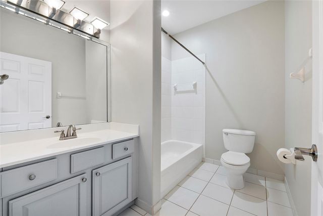 576 W Palm Aire Drive, Pompano Beach, FL 33069