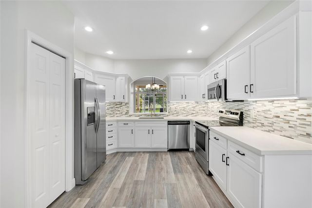 576 W Palm Aire Drive, Pompano Beach, FL 33069