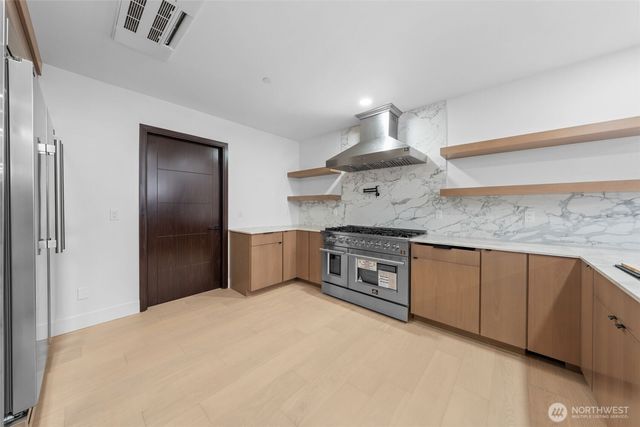 7907 240th Street SW, Edmonds, WA 98026