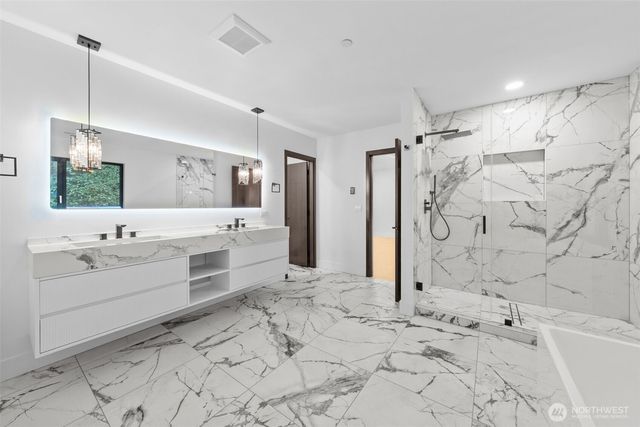 7907 240th Street SW, Edmonds, WA 98026