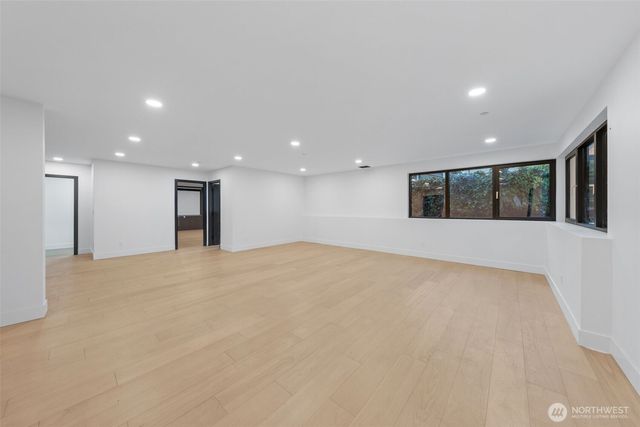 7907 240th Street SW, Edmonds, WA 98026