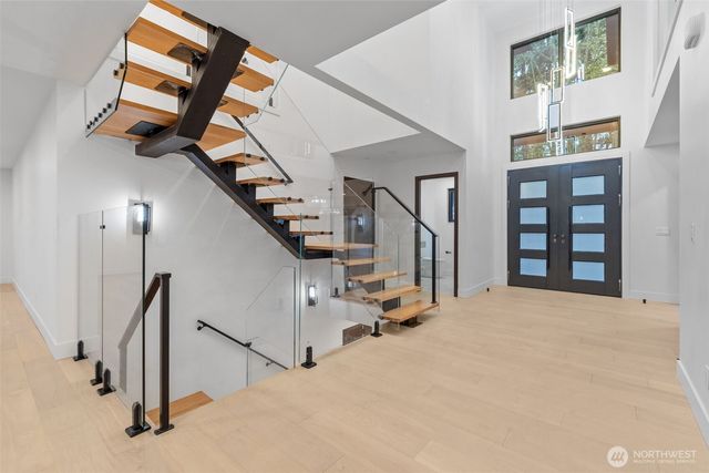 7907 240th Street SW, Edmonds, WA 98026