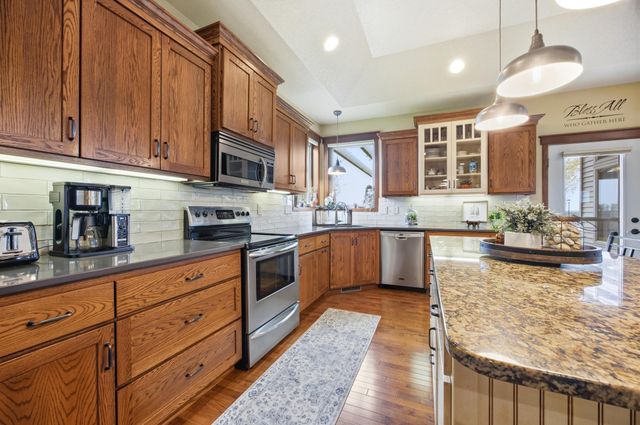 1210 6th Avenue NE, Dilworth, MN 56529