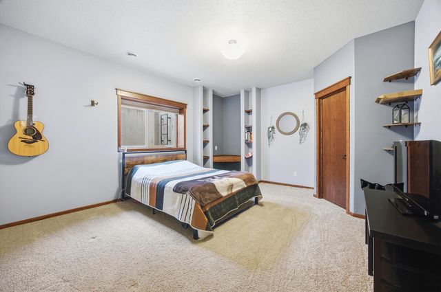 1210 6th Avenue NE, Dilworth, MN 56529
