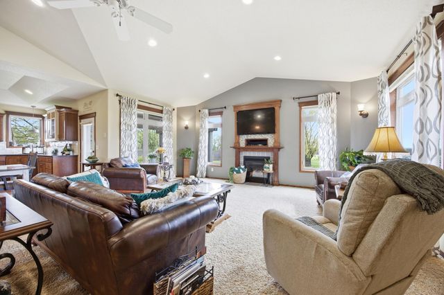 1210 6th Avenue NE, Dilworth, MN 56529