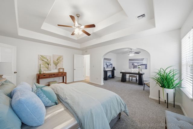 9097 E 138th Street S, Bixby, OK 74008