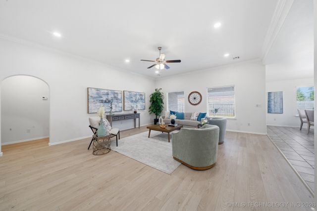 9097 E 138th Street S, Bixby, OK 74008